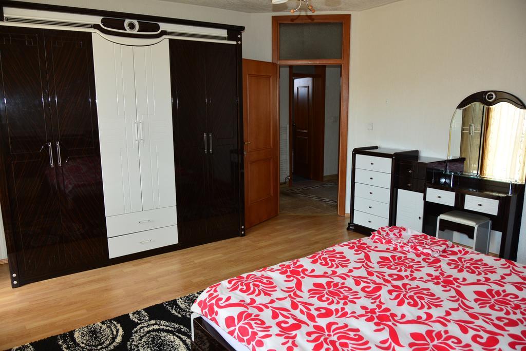 Cima Apartment Pristina Exteriör bild